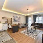 Colorist Hotel