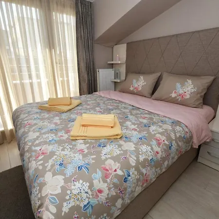 Colorist Apartment Istanbul