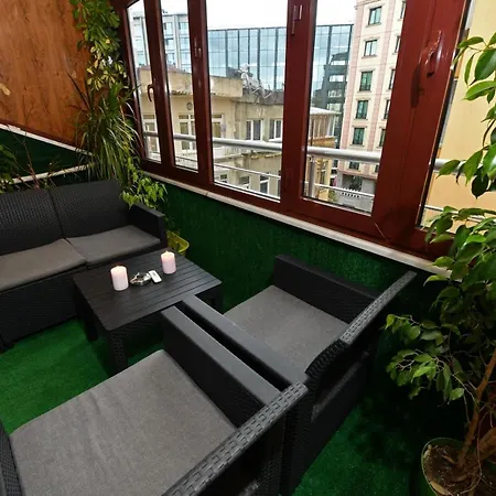 Colorist Apartment Istanbul