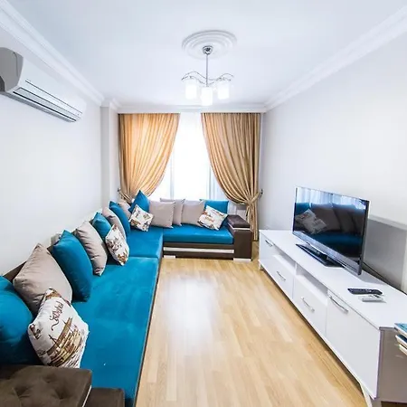 Colorist Apartment